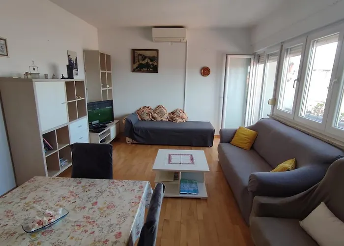 Apartment Marina